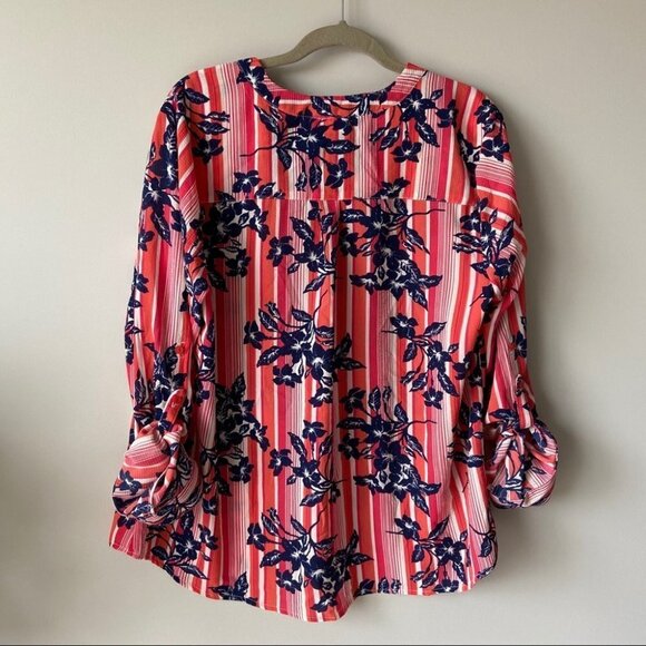 NWOT NY Collection Plus Size  Printed Utility Top - Picture 2 of 11